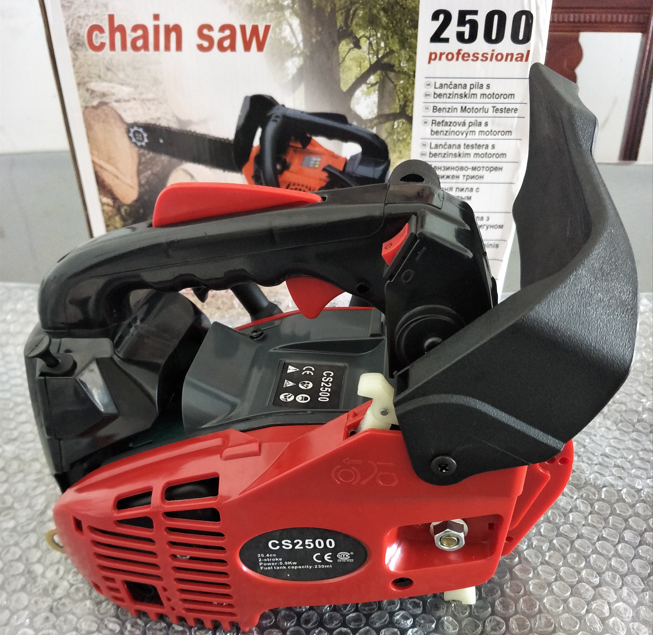 25cc Mini Chainsaw 2 Stroke Pe - مراجعة Gardening Tools Guide وسعره